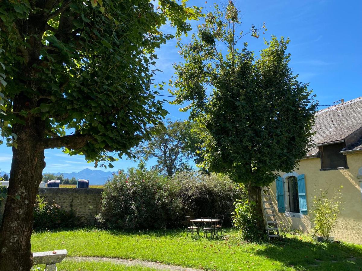 Chambre D'Hote 1787 : Les Terrasses Des Pyrenees Laloubere Zewnętrze zdjęcie